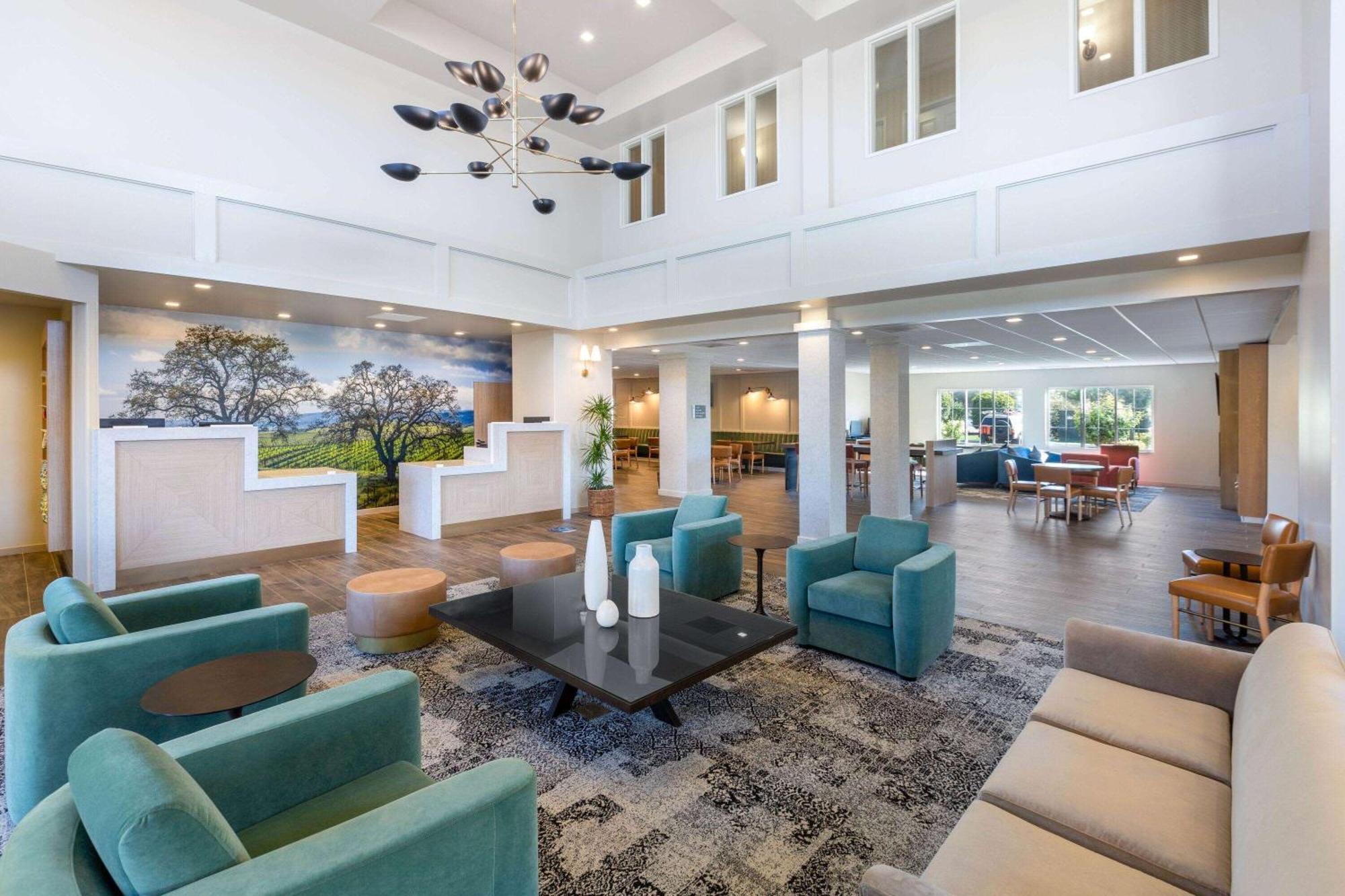 La Quinta By Wyndham Paso Robles Hotel Exterior photo